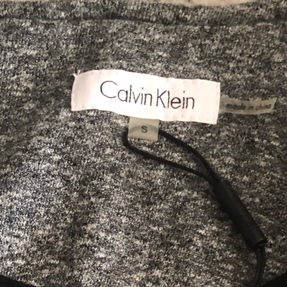 Calvin Klein NWT Zip Front Gray Jacket with Gold Zippered Front Size Small - Picture 7 of 16